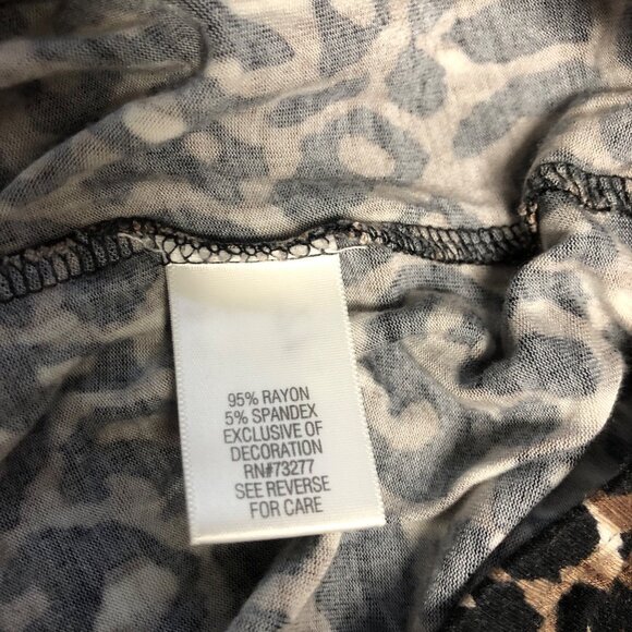Dana Buchman Leopard Print Top Womens Sz Small Soft Stretchy Blouse Mob Wife - Picture 6 of 8
